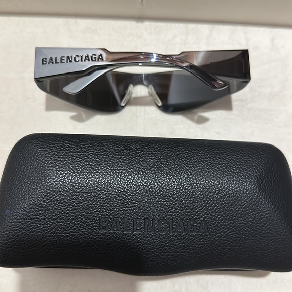 Balenciaga mono rectangle sunglasses - Picture 3 of 5